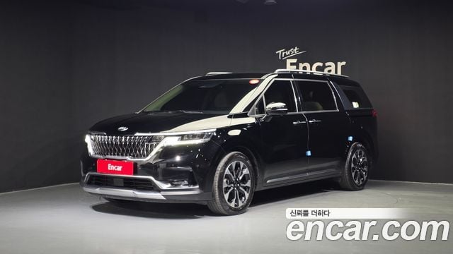 Kia Carnival Gasoline 9-Seater Signature