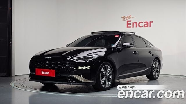 Kia K8 Signature