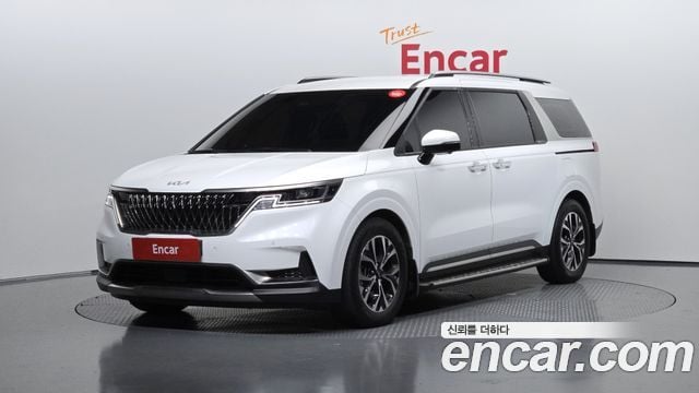 Kia Carnival Diesel 9-Seater Noblesse