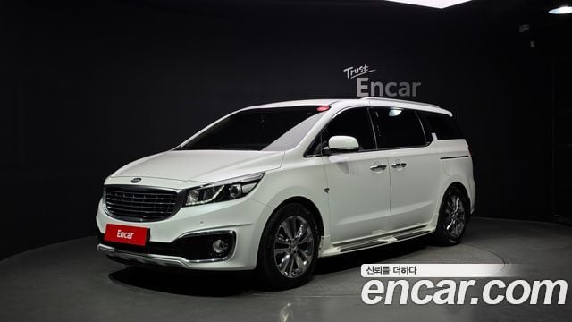 Kia Carnival 9-seater Prestige