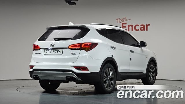 Hyundai Santafe Diesel 2.0 4WD 1 Milrieon