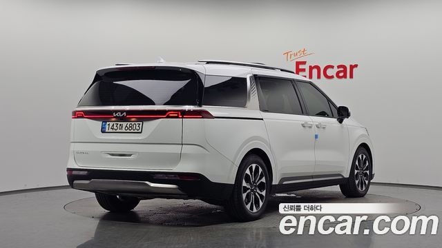Kia Carnival Benzin 7-Sitzer Signature
