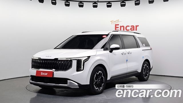 Kia Canival Diesel 9-Seater Prestige